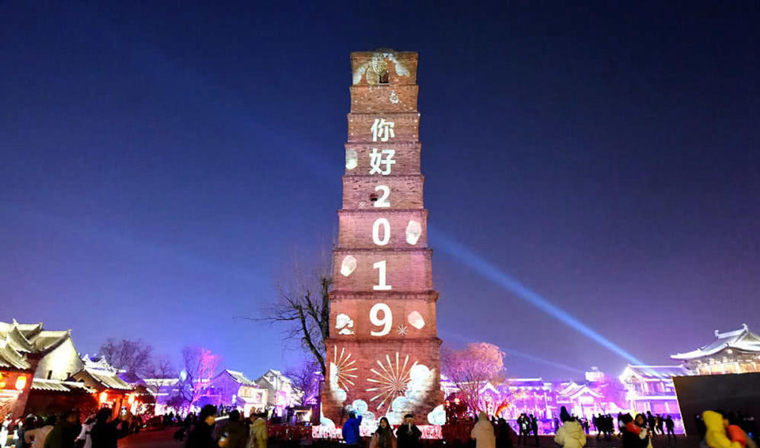 新年將至，科尊舞臺(tái)燈光帶您領(lǐng)略各地新春燈光盛宴