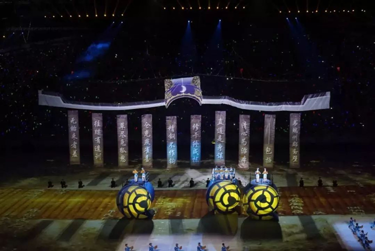 2018廣東省運(yùn)會，科尊舞臺燈光閃亮登場